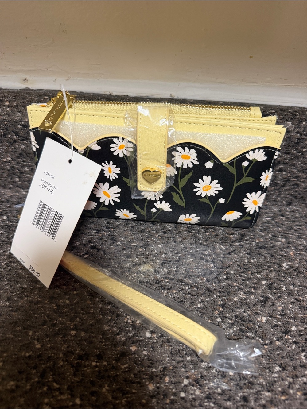 Betsey Johnson Yellow Daisy Wristlet Wallet